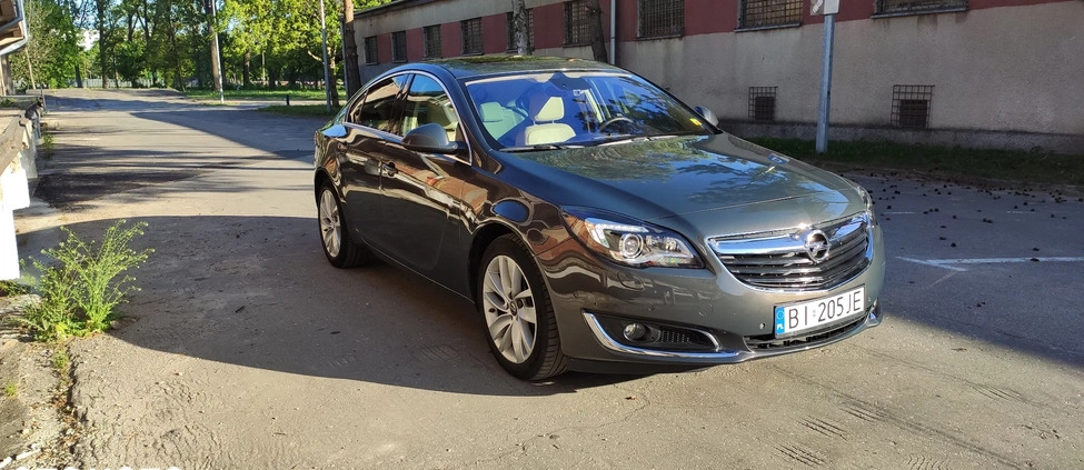 Opel Insignia cena 58000 przebieg: 117600, rok produkcji 2015 z Białystok małe 596